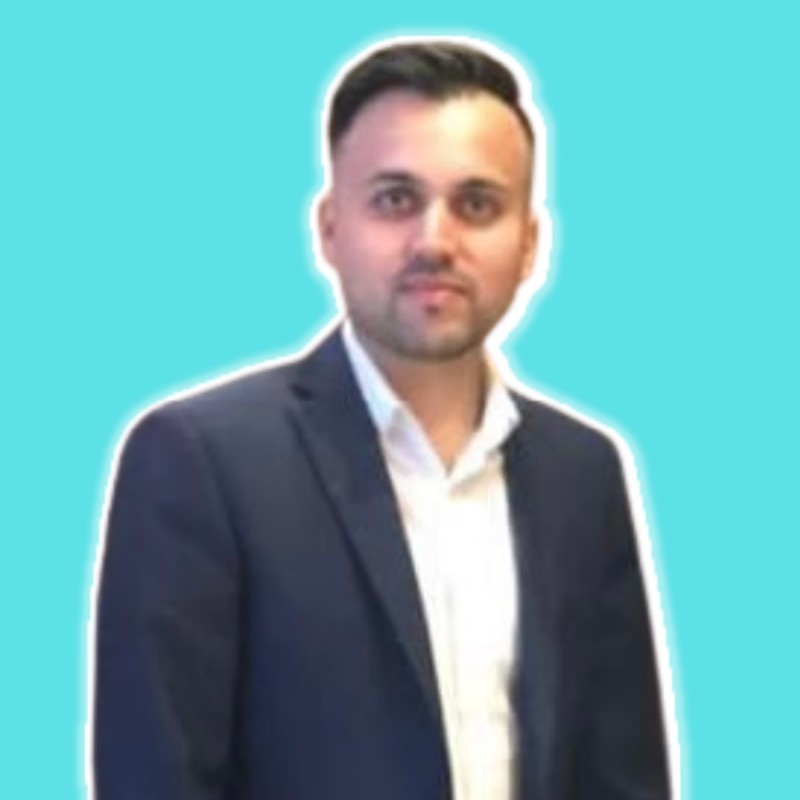 Mubashar Shah Chishti, Founder & Principal Accountant